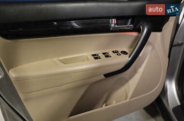 Позашляховик / Кросовер Kia Sorento 2012 в Луцьку