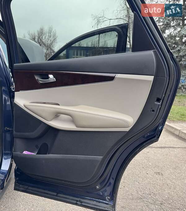 Внедорожник / Кроссовер Kia Sorento 2017 в Кривом Роге