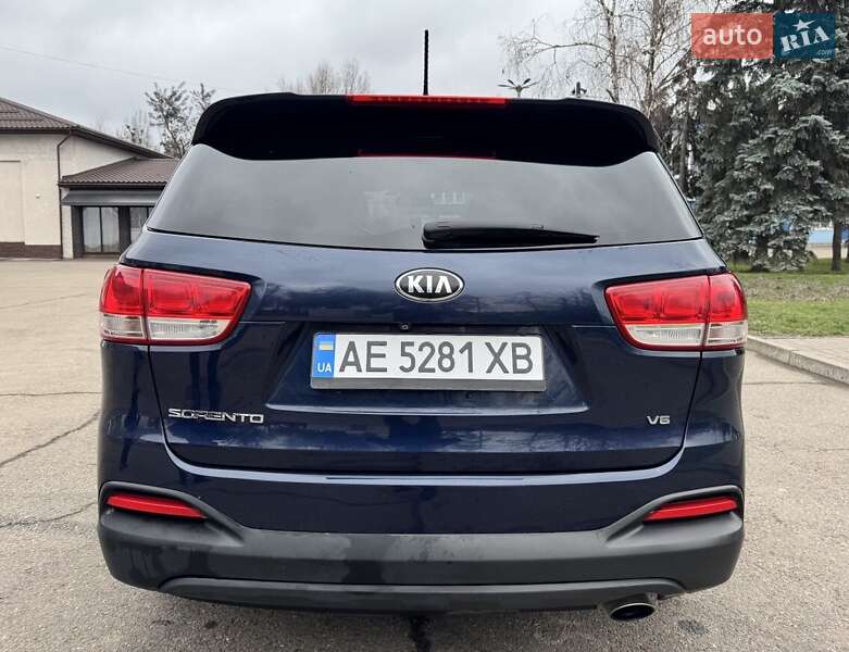 Внедорожник / Кроссовер Kia Sorento 2017 в Кривом Роге