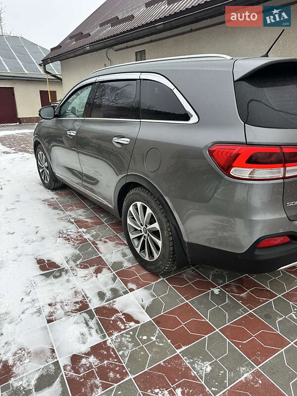 Позашляховик / Кросовер Kia Sorento 2016 в Тернополі