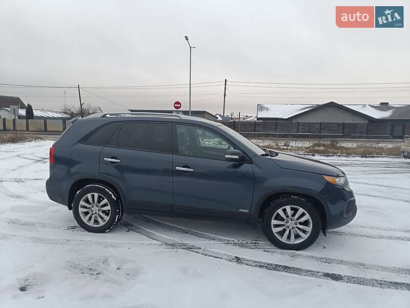 Внедорожник / Кроссовер Kia Sorento 2009 в Нетешине