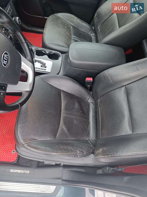 Внедорожник / Кроссовер Kia Sorento 2009 в Нетешине