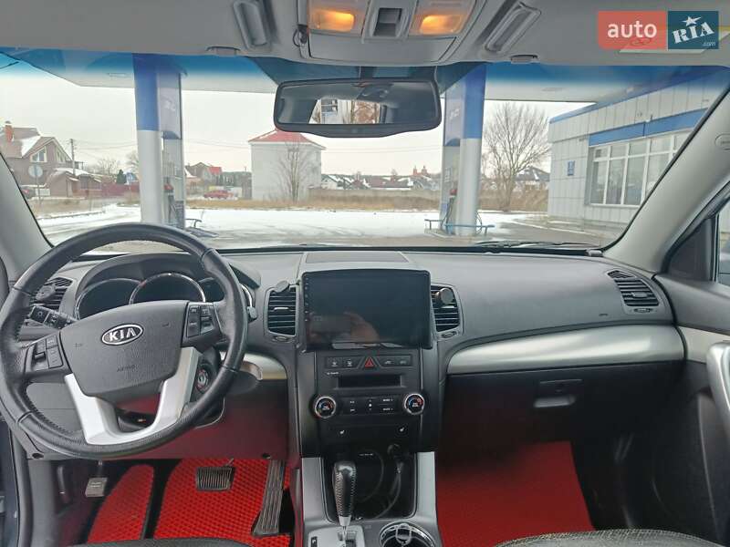 Внедорожник / Кроссовер Kia Sorento 2009 в Нетешине