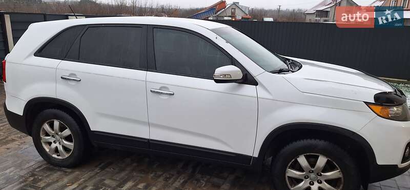 Позашляховик / Кросовер Kia Sorento 2012 в Чорткові