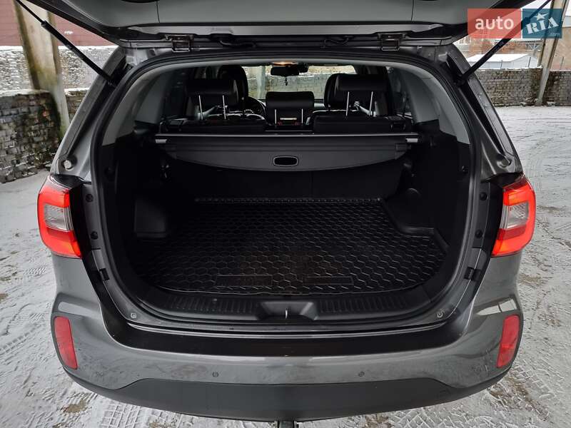 Позашляховик / Кросовер Kia Sorento 2014 в Вінниці