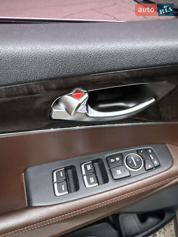 Позашляховик / Кросовер Kia Sorento 2016 в Луцьку