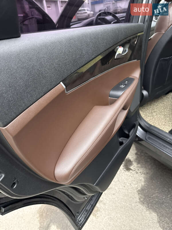 Позашляховик / Кросовер Kia Sorento 2016 в Луцьку