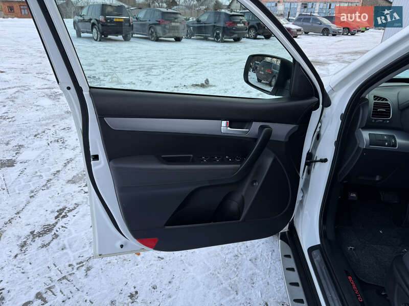 Позашляховик / Кросовер Kia Sorento 2014 в Коломиї фото 28 Позашляховик / Кросовер Kia Sorento 2014 в Коломиї
