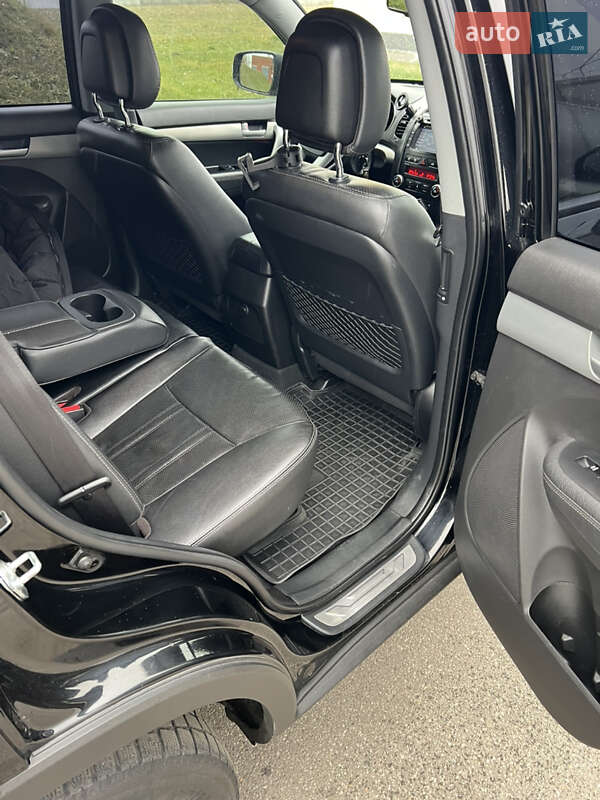 Позашляховик / Кросовер Kia Sorento 2011 в Борисполі