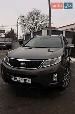 Позашляховик / Кросовер Kia Sorento 2013 в Чернівцях