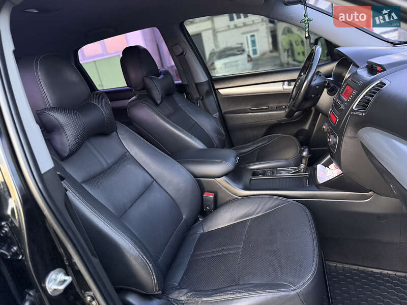 Внедорожник / Кроссовер Kia Sorento 2013 в Хусте