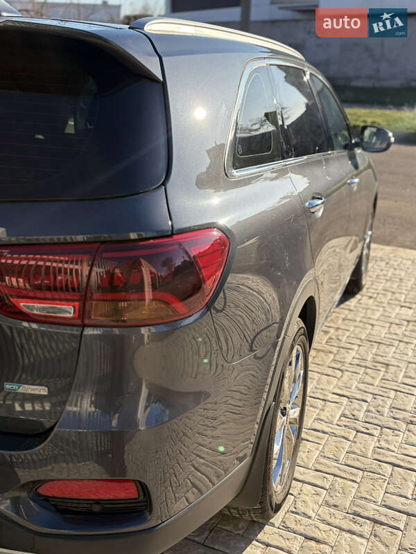 Внедорожник / Кроссовер Kia Sorento 2017 в Одессе фото 10 Внедорожник / Кроссовер Kia Sorento 2017 в Одессе