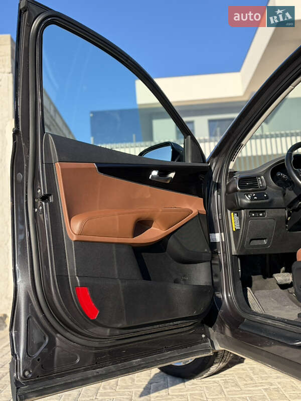 Внедорожник / Кроссовер Kia Sorento 2017 в Одессе фото 21 Внедорожник / Кроссовер Kia Sorento 2017 в Одессе