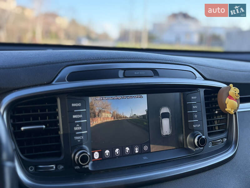 Внедорожник / Кроссовер Kia Sorento 2017 в Одессе фото 47 Внедорожник / Кроссовер Kia Sorento 2017 в Одессе