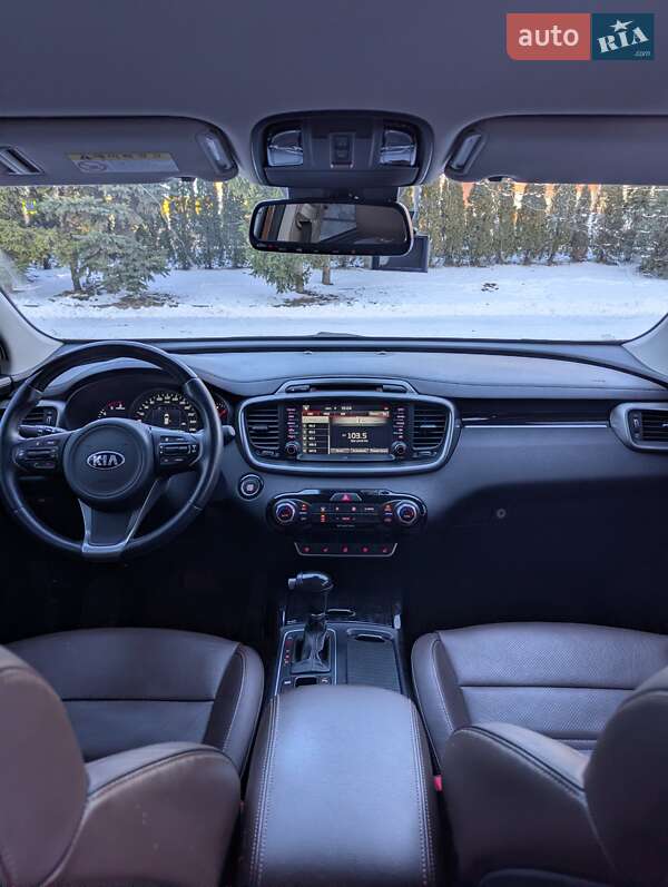Позашляховик / Кросовер Kia Sorento 2015 в Тернополі