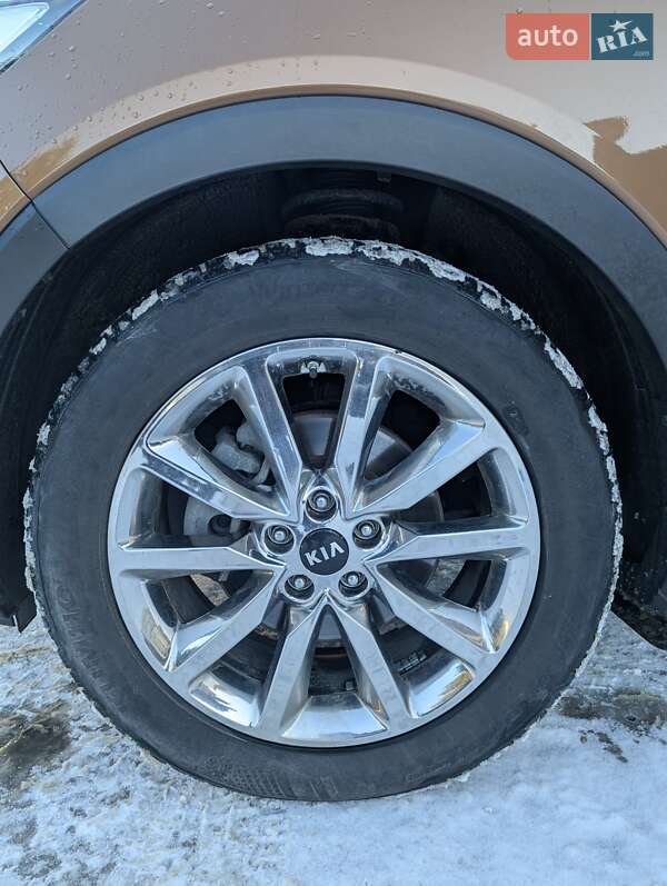 Позашляховик / Кросовер Kia Sorento 2015 в Тернополі