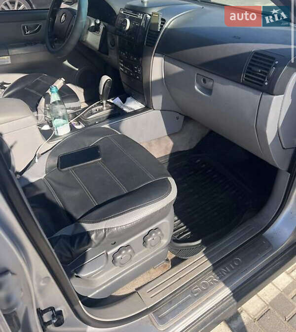 Позашляховик / Кросовер Kia Sorento 2005 в Харкові фото 4 Позашляховик / Кросовер Kia Sorento 2005 в Харкові