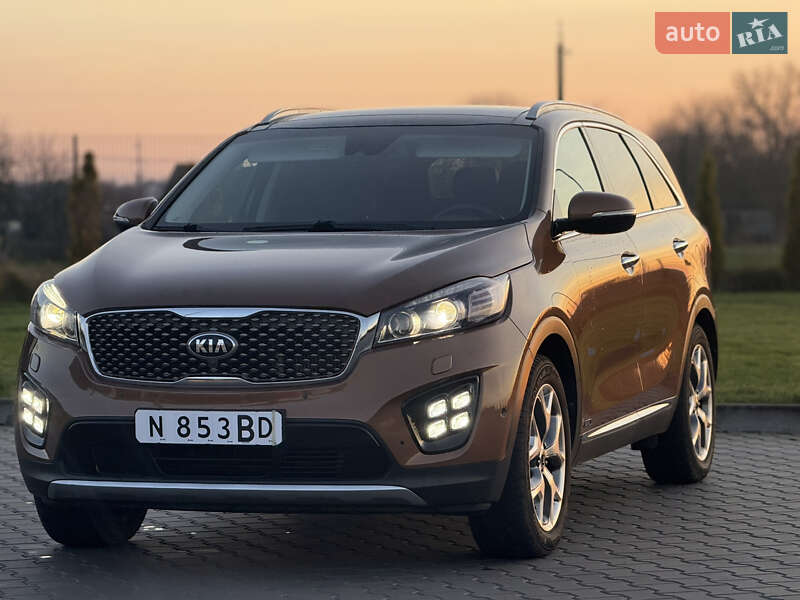 Позашляховик / Кросовер Kia Sorento 2016 в Луцьку фото Позашляховик / Кросовер Kia Sorento 2016 в Луцьку