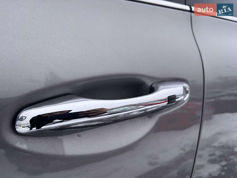 Внедорожник / Кроссовер Kia Sorento 2017 в Полтаве