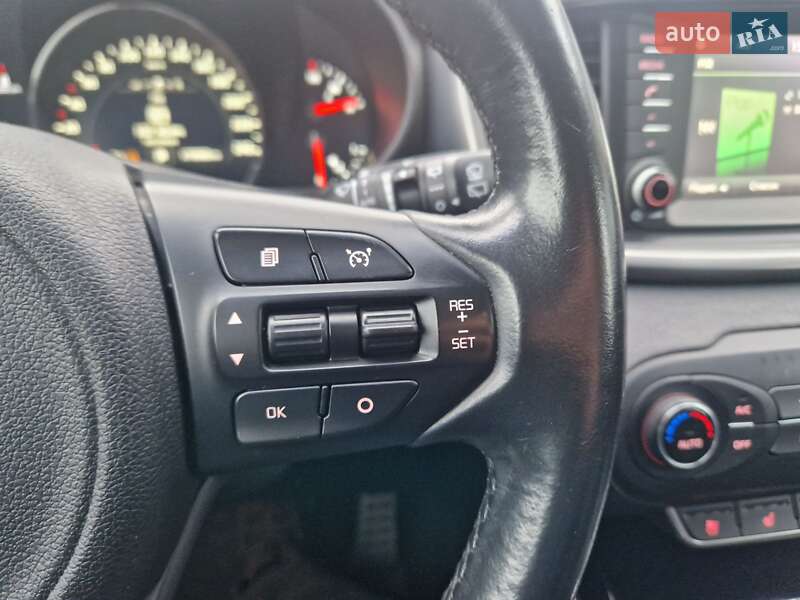 Внедорожник / Кроссовер Kia Sorento 2016 в Виннице