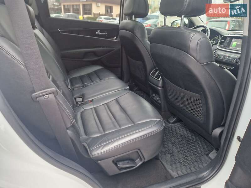 Внедорожник / Кроссовер Kia Sorento 2016 в Виннице