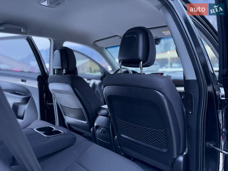 Внедорожник / Кроссовер Kia Sorento 2009 в Межгорье