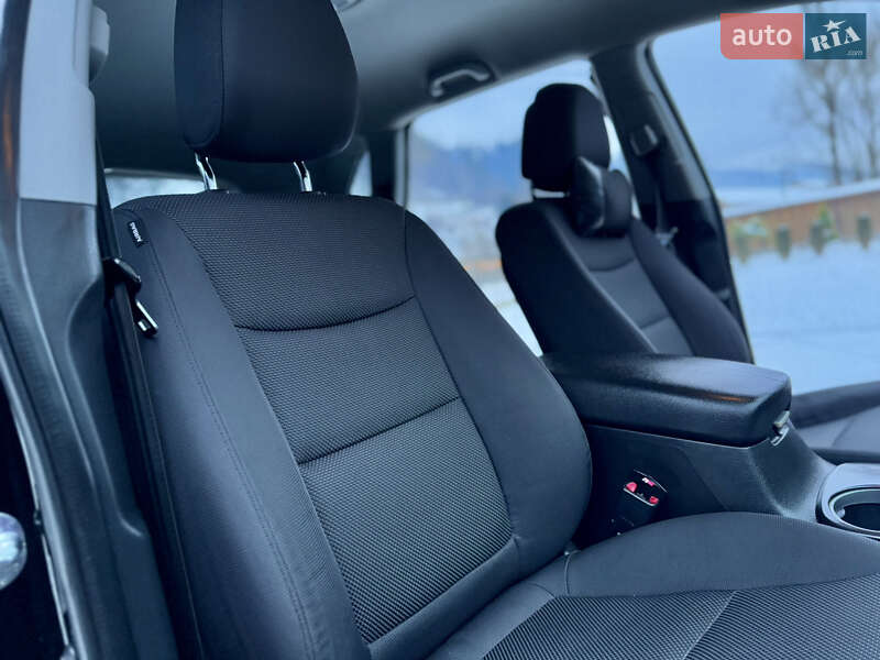 Внедорожник / Кроссовер Kia Sorento 2009 в Межгорье