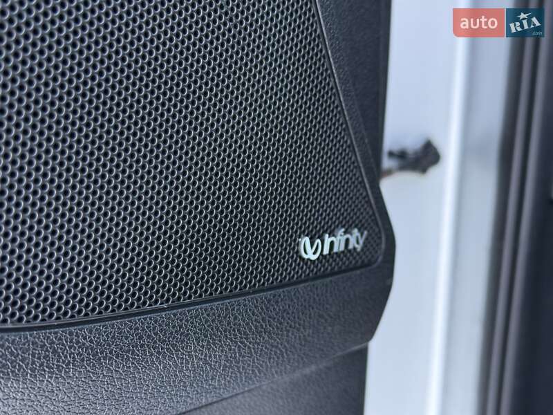 Внедорожник / Кроссовер Kia Sorento 2016 в Бродах