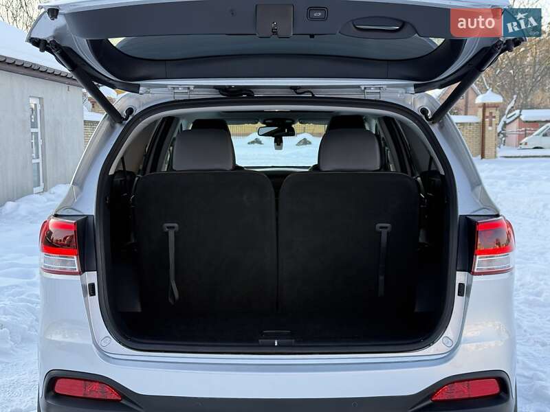 Внедорожник / Кроссовер Kia Sorento 2016 в Бродах