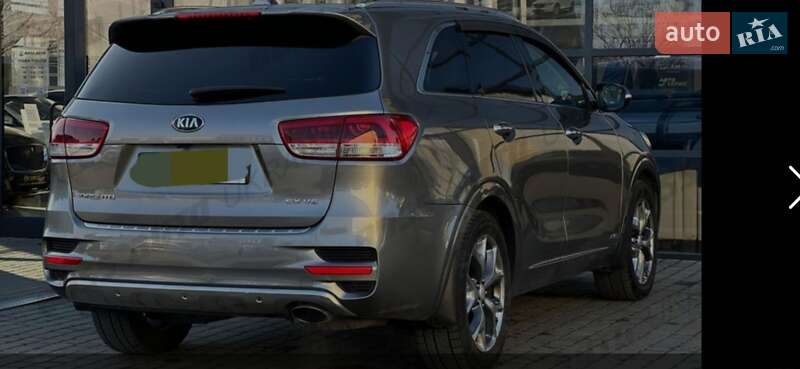 Позашляховик / Кросовер Kia Sorento 2015 в Івано-Франківську