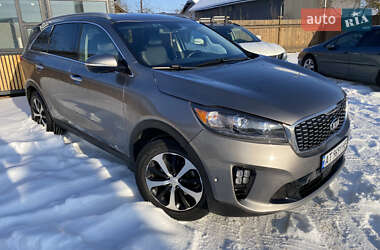 Позашляховик / Кросовер Kia Sorento 2016 в Коломиї
