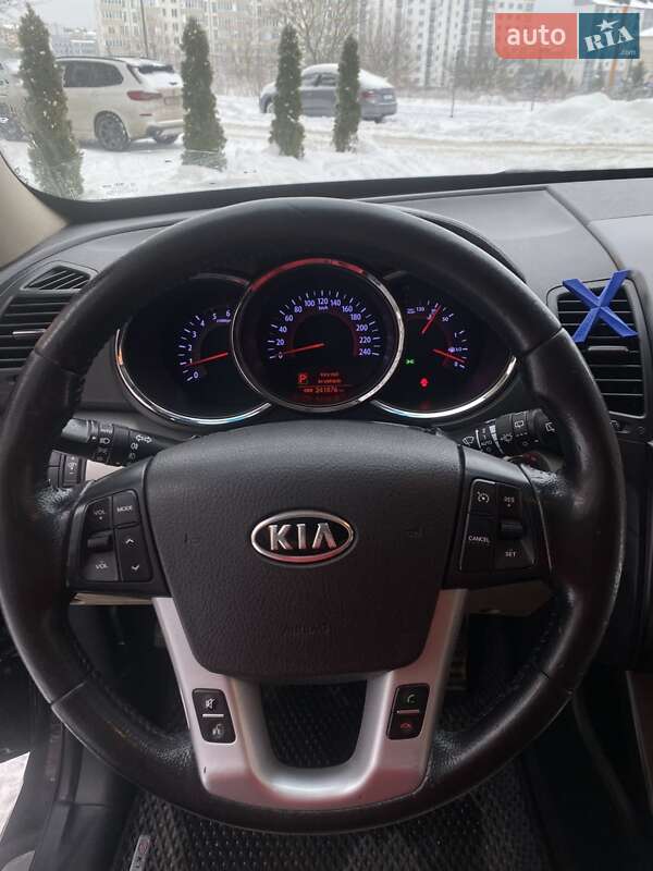 Внедорожник / Кроссовер Kia Sorento 2012 в Ивано-Франковске