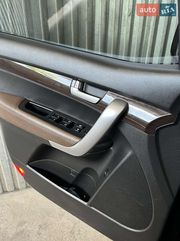 Внедорожник / Кроссовер Kia Sorento 2010 в Дрогобыче