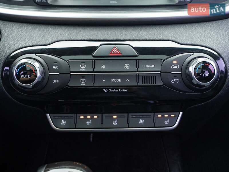 Внедорожник / Кроссовер Kia Sorento 2015 в Краснограде