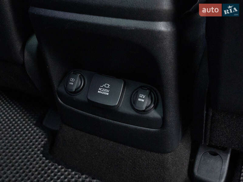 Внедорожник / Кроссовер Kia Sorento 2015 в Краснограде