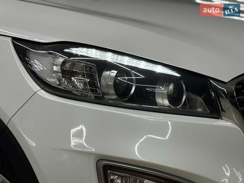 Внедорожник / Кроссовер Kia Sorento 2016 в Николаеве