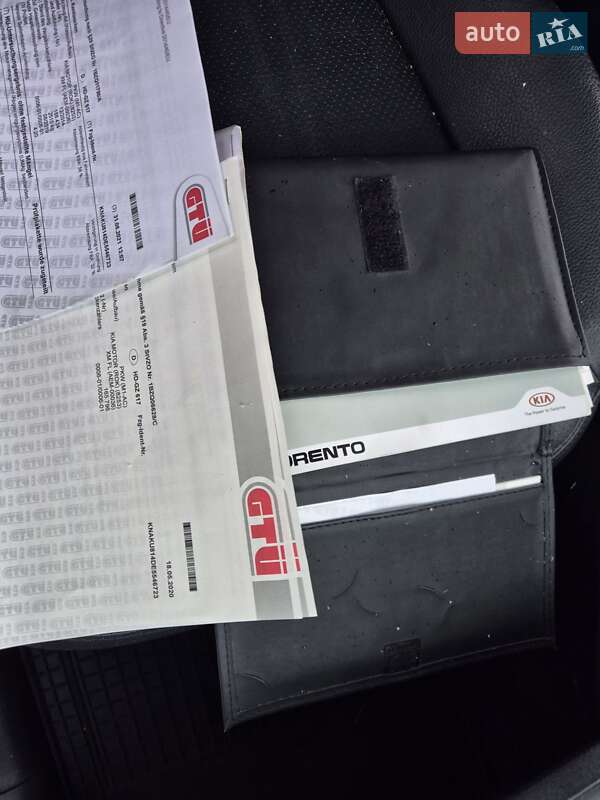 Позашляховик / Кросовер Kia Sorento 2014 в Стрию