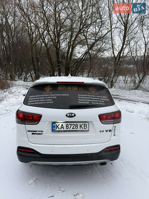 Внедорожник / Кроссовер Kia Sorento 2017 в Хмельницком