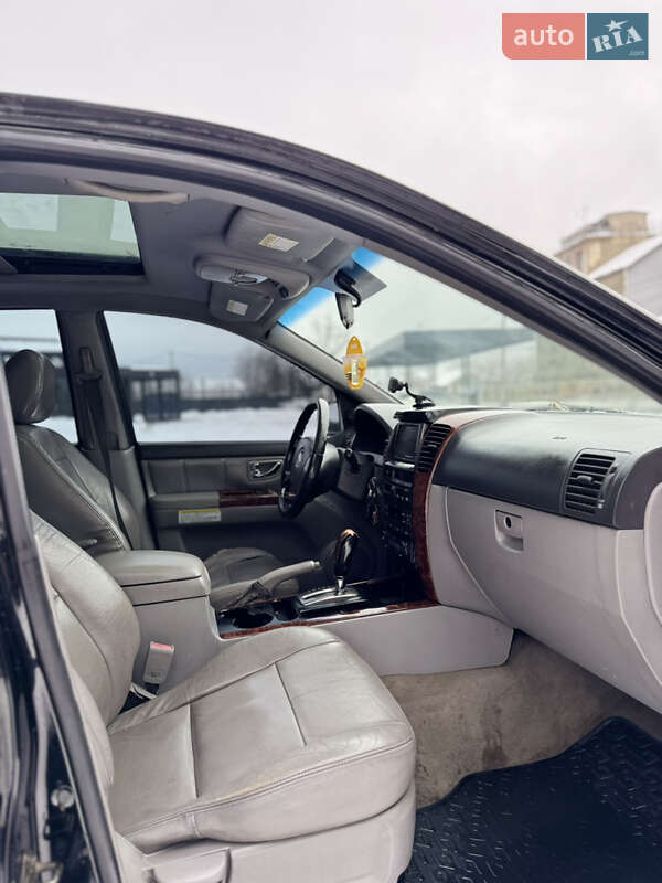 Внедорожник / Кроссовер Kia Sorento 2004 в Черновцах