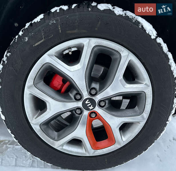 Внедорожник / Кроссовер Kia Sorento 2013 в Луцке