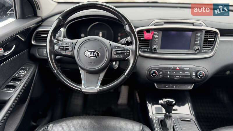 Внедорожник / Кроссовер Kia Sorento 2015 в Луцке фото 46 Внедорожник / Кроссовер Kia Sorento 2015 в Луцке
