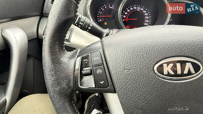 Внедорожник / Кроссовер Kia Sorento 2012 в Львове фото 25 Внедорожник / Кроссовер Kia Sorento 2012 в Львове