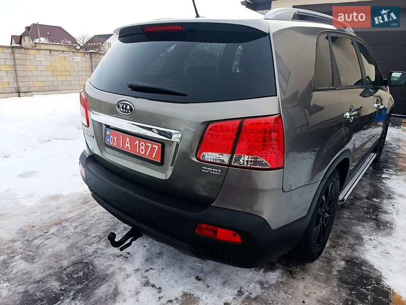 Внедорожник / Кроссовер Kia Sorento 2011 в Луцке