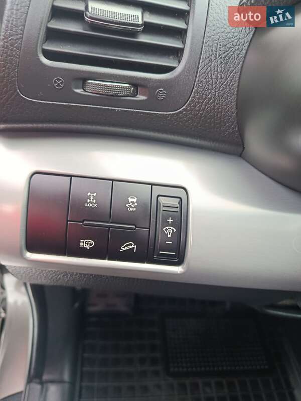 Внедорожник / Кроссовер Kia Sorento 2011 в Луцке