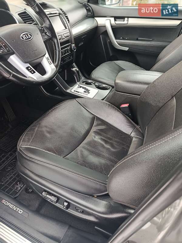 Внедорожник / Кроссовер Kia Sorento 2011 в Луцке