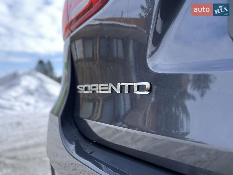 Внедорожник / Кроссовер Kia Sorento 2017 в Луцке