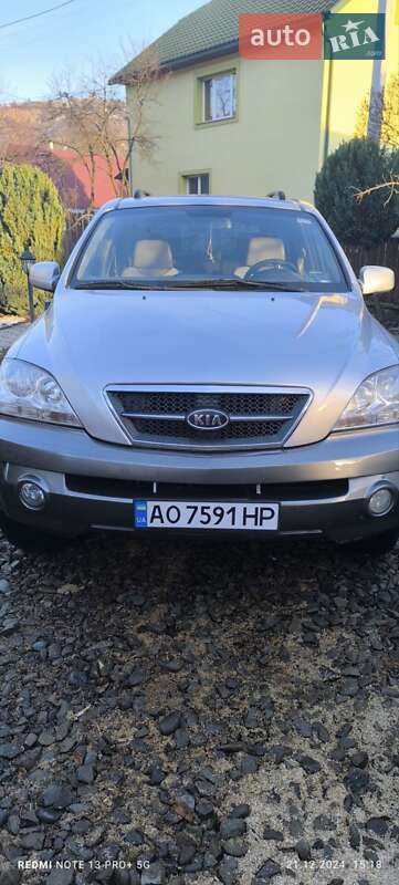Внедорожник / Кроссовер Kia Sorento 2004 в Дубовом