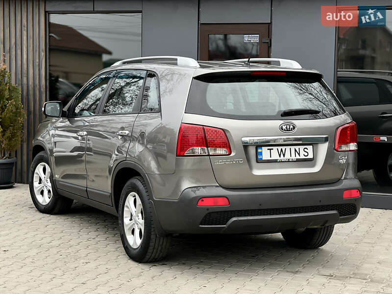 Внедорожник / Кроссовер Kia Sorento 2012 в Одессе