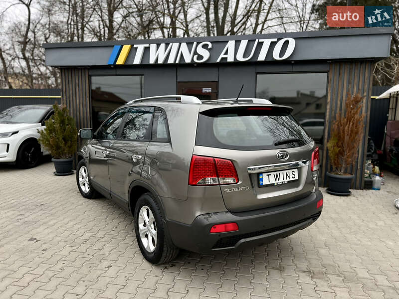 Внедорожник / Кроссовер Kia Sorento 2012 в Одессе