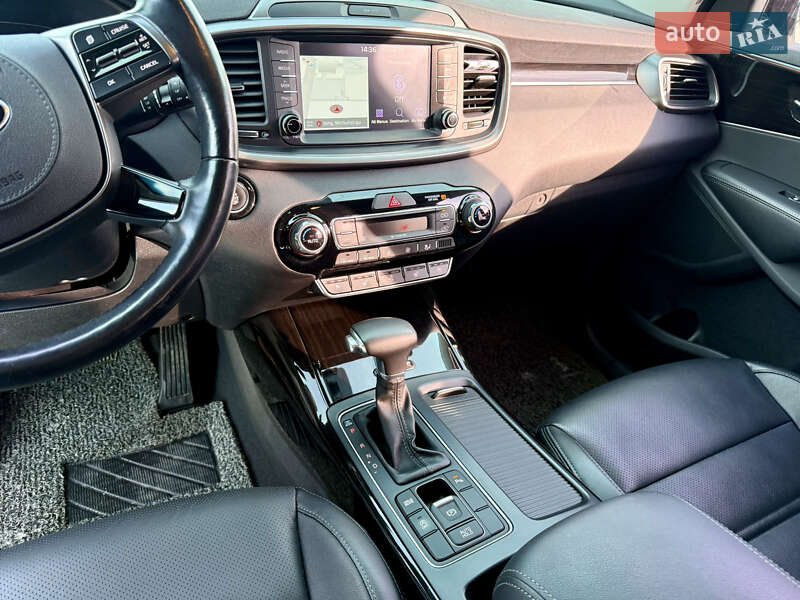 Внедорожник / Кроссовер Kia Sorento 2017 в Виннице
